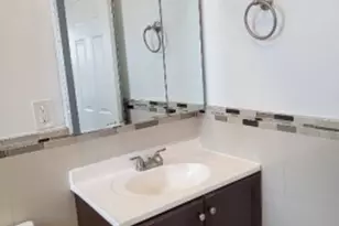 110 Peabody Pl, Newark, NJ 07104 - Photo 10