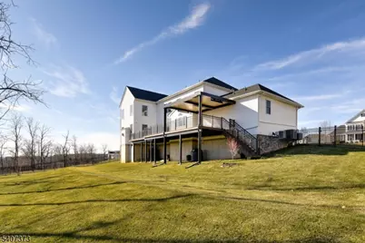 19 Donna Dr, Raritan Township, NJ 08822 - Photo 44