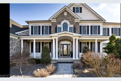 19 Donna Dr, Raritan Township, NJ 08822 - Photo 8