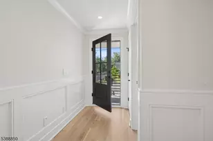 27 Willow St, Millburn, NJ 07041 - Photo 4