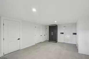 27 Willow St, Millburn, NJ 07041 - Photo 38