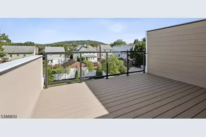 27 Willow St #A, Millburn, NJ 07041 - Photo 36