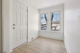 66 N Washington Ave, Bergenfield, NJ 07621 - Photo 16