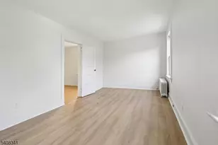 66 N Washington Ave, Bergenfield, NJ 07621 - Photo 4