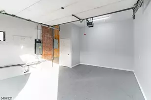387 Broughton Ave, Bloomfield, NJ 07003 - Photo 28