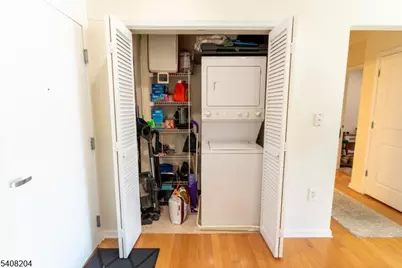 30 Freedomway #406, Jersey City, NJ 07305 - Photo 10