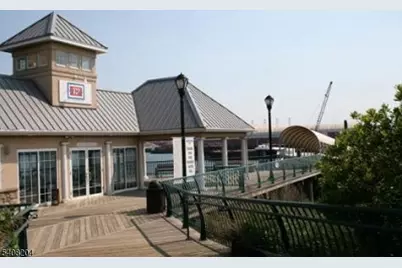 30 Freedomway #406, Jersey City, NJ 07305 - Photo 22