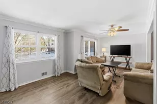 108 Windsor Ct, Hillsborough Township, NJ 08844 - Photo 10