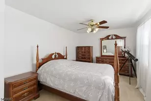 108 Windsor Ct, Hillsborough Township, NJ 08844 - Photo 14