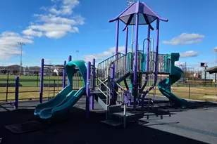 1 Veterans Pl, Elmwood Park, NJ 07407 - Photo 26