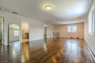 1 Veterans Pl, Elmwood Park, NJ 07407 - Photo 6