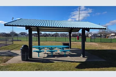 1 Veterans Pl, Elmwood Park, NJ 07407 - Photo 6