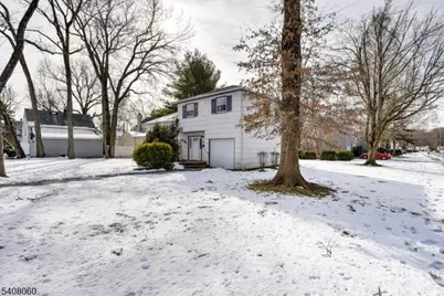 4 Herbert Pl, West Caldwell, NJ 07006 - Photo 28