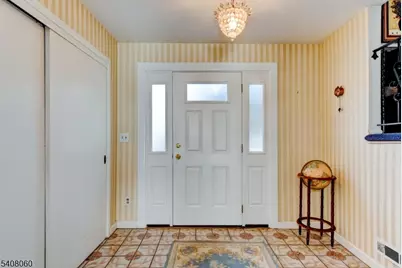 4 Herbert Pl, West Caldwell, NJ 07006 - Photo 4