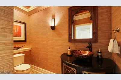 1 Hayduk Dr, Edison Twp., NJ 08820 - Photo 22