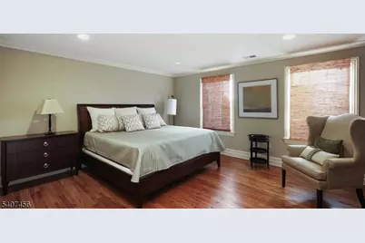 1 Hayduk Dr, Edison Twp., NJ 08820 - Photo 30