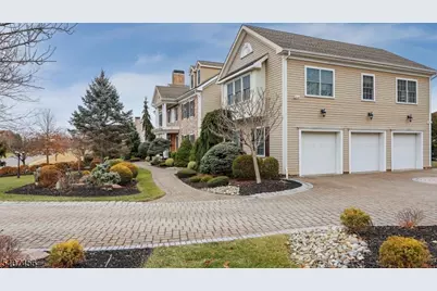 1 Hayduk Dr, Edison Twp., NJ 08820 - Photo 4