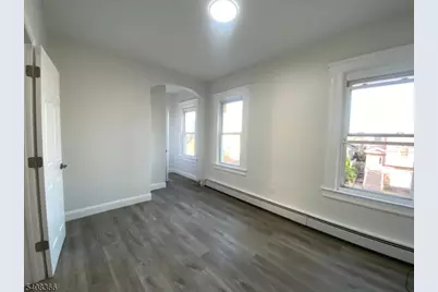 223 John St, Elizabeth, NJ 07202 - Photo 2