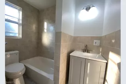 223 John St, Elizabeth, NJ 07202 - Photo 6