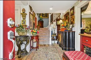 284 W Mill Rd, Washington Township, NJ 07853 - Photo 6