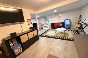 1065 Liberty Ave, Union Township, NJ 07083 - Photo 10