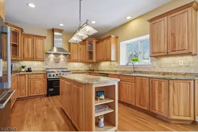 11 Rice Ln, Washington Township, NJ 07853 - Photo 16