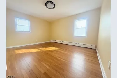 182 Leghorn Ave, Bridgewater, NJ 08807 - Photo 2