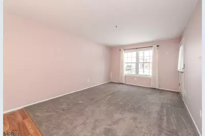 27 Loch Ln, Roxbury Township, NJ 07852 - Photo 14