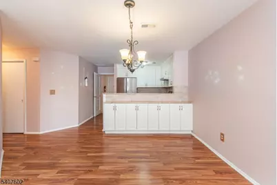 27 Loch Ln, Roxbury Township, NJ 07852 - Photo 10