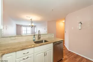 27 Loch Ln, Roxbury Township, NJ 07852 - Photo 8