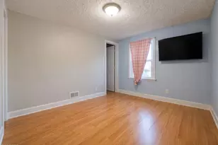 80 Cleremont Ave, Irvington, NJ 07111 - Photo 4