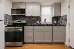 80 Cleremont Ave, Irvington, NJ 07111 - Photo 8