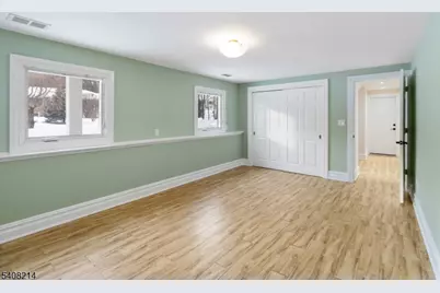 59 Sun Valley Way, Morris Plains, NJ 07950 - Photo 12