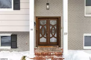 59 Sun Valley Way, Morris Plains, NJ 07950 - Photo 4