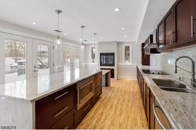 59 Sun Valley Way, Morris Plains, NJ 07950 - Photo 8