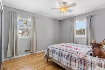 3 Armstrong Dr, Jefferson Township, NJ 07438 - Photo 18