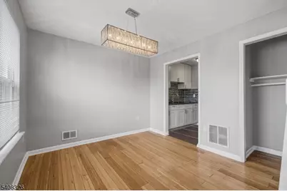 264 Matthews Dr, Newark, NJ 07103 - Photo 6