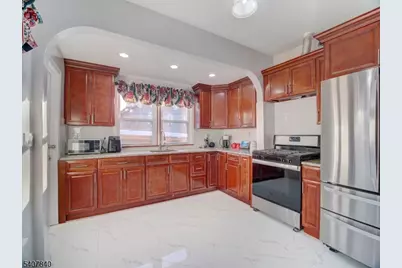 24 White Ter, Newark, NJ 07108 - Photo 10
