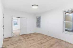 528 S 13th St, Newark, NJ 07103 - Photo 10