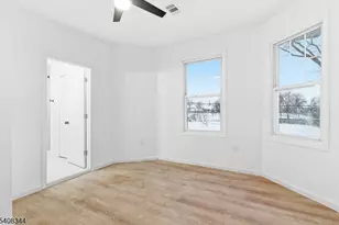 528 S 13th St, Newark, NJ 07103 - Photo 12