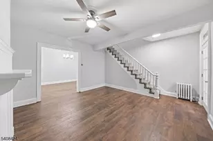 576 Walnut St, Elizabeth, NJ 07201 - Photo 4