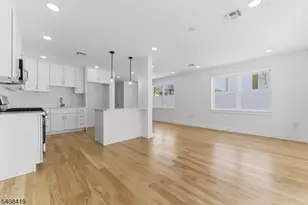 918 Bower St, Linden, NJ 07036 - Photo 8