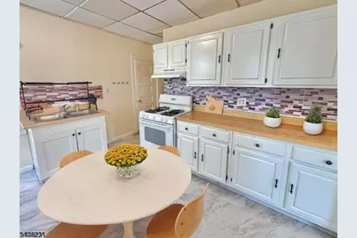 32 Harrison Ave, West Orange Township, NJ 07052 - Photo 4