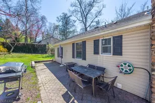 53 Laurel Dr, Wayne, NJ 07470 - Photo 30