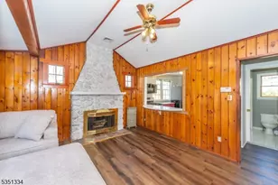 53 Laurel Dr, Wayne, NJ 07470 - Photo 6