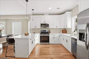 16 White Terrace, Newark, NJ 07108 - Photo 8