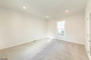 14 Willow Ln, Parsippany, NJ 07054 - Photo 16