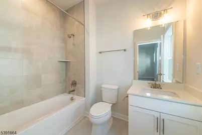 14 Willow Ln, Parsippany, NJ 07054 - Photo 28