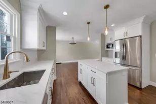 12 Roosevelt Ave, East Hanover Township, NJ 07936 - Photo 18