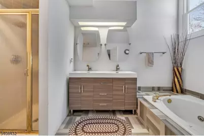 130 Magee Ct #130, East Brunswick Township, NJ 08816 - Photo 18